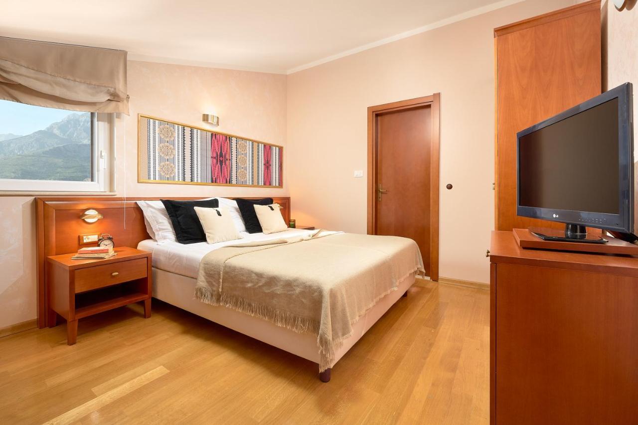 Hotel Villa Andrea Tučepi المظهر الخارجي الصورة